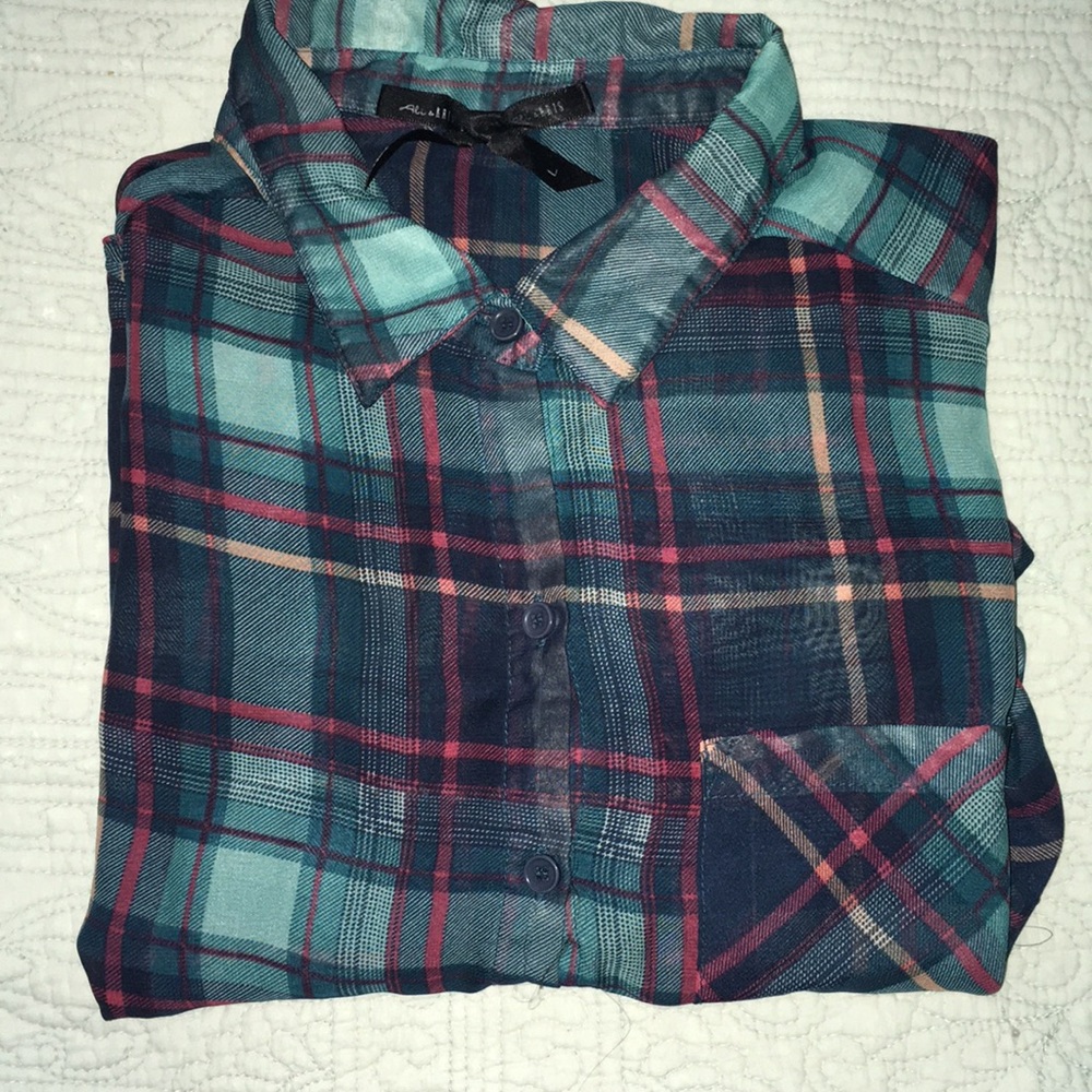 Long Sleeve Plaid Top